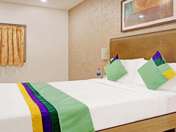 Hotel Madhav International Pune Railway Station : photo 3 de la chambre chambre deluxe double ou lits jumeaux