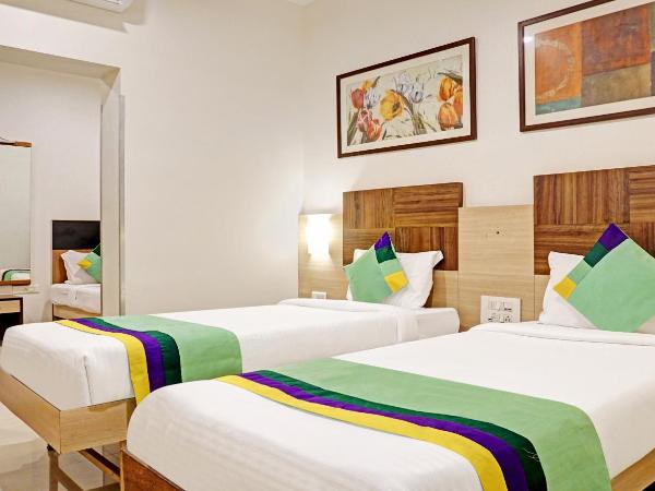 Hotel Madhav International Pune Railway Station : photo 2 de la chambre chambre deluxe double ou lits jumeaux