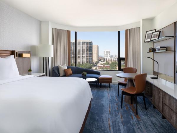 Four Seasons Hotel Houston : photo 1 de la chambre chambre lit king-size deluxe