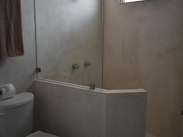 LUNA AZUL BY UVAS : photo 4 de la chambre chambre double - vue sur jardin