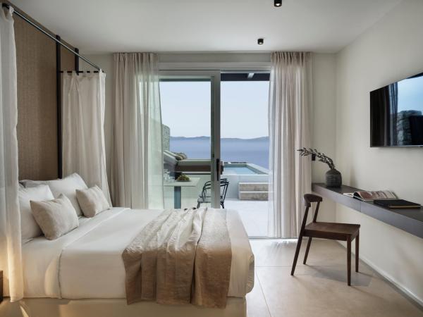 Ezio Bo Luxury Living : photo 7 de la chambre suite lune de miel avec piscine privée - vue sur mer