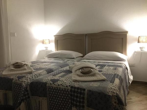 City Garden Guest House : photo 5 de la chambre chambre lits jumeaux avec lit d’appoint - 301