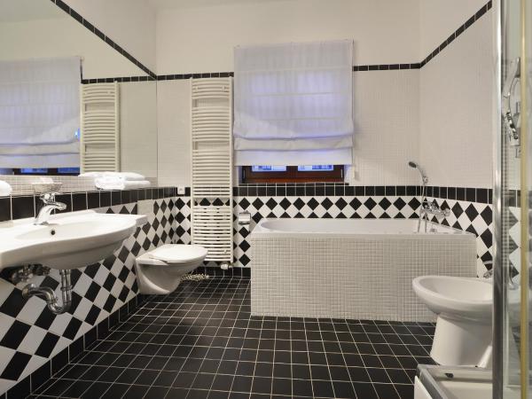 Hotel Morris Relax & Wellness : photo 3 de la chambre chambre triple supérieure