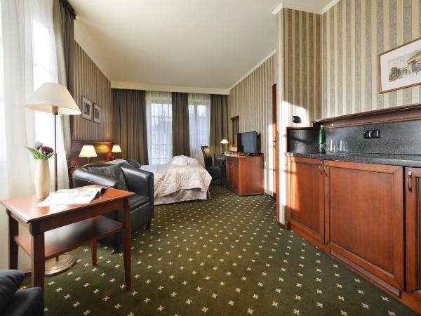 Hotel Morris Relax & Wellness : photo 5 de la chambre suite familiale deluxe