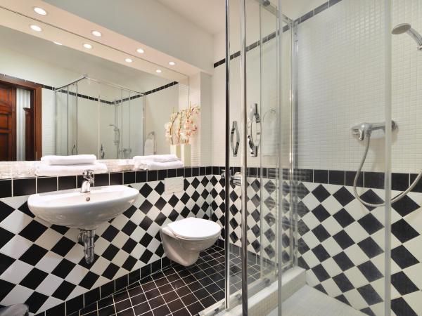 Hotel Morris Relax & Wellness : photo 2 de la chambre suite familiale