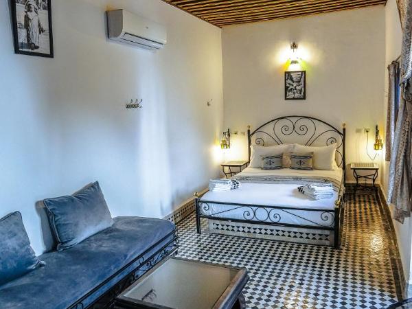 Riad Green House : photo 2 de la chambre chambre double deluxe avec balcon
