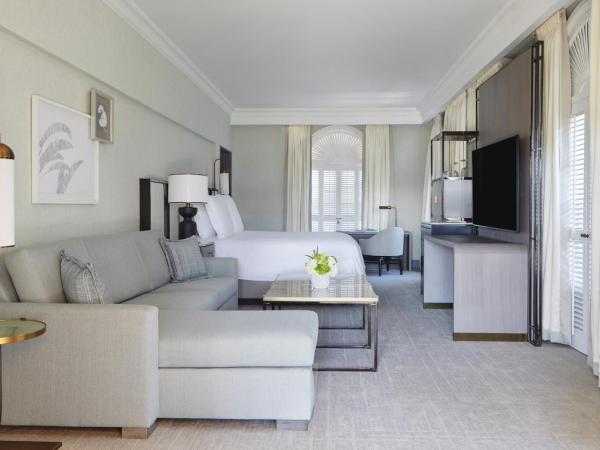 Beverly Wilshire, A Four Seasons Hotel : photo 3 de la chambre suite lit king-size véranda