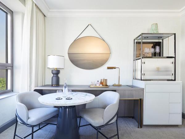 Beverly Wilshire, A Four Seasons Hotel : photo 2 de la chambre suite studio lit king-size - vue sur rodéo bw