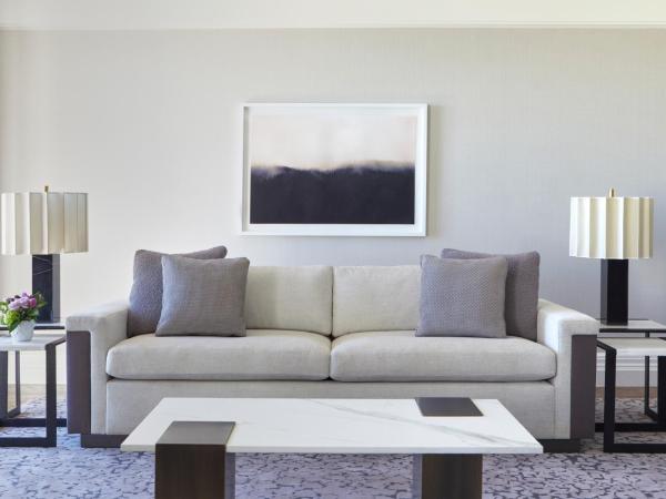 Beverly Wilshire, A Four Seasons Hotel : photo 3 de la chambre suite ambassadeur lit king-size