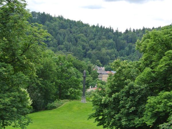 Penzion Valkoun-Lilienfeld : photo 9 de la chambre chambre triple - vue sur jardin