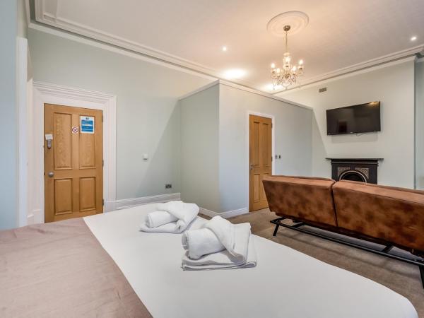 Central Belfast Apartments Harpers : photo 4 de la chambre chambre double deluxe avec douche