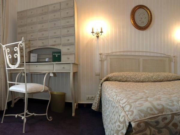 Hôtel De France : photo 3 de la chambre chambre double privilège