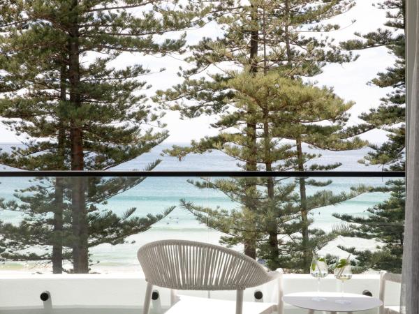 Manly Pacific Sydney MGallery Collection : photo 2 de la chambre chambre supérieure avec 2 lits queen-size - vue sur océan