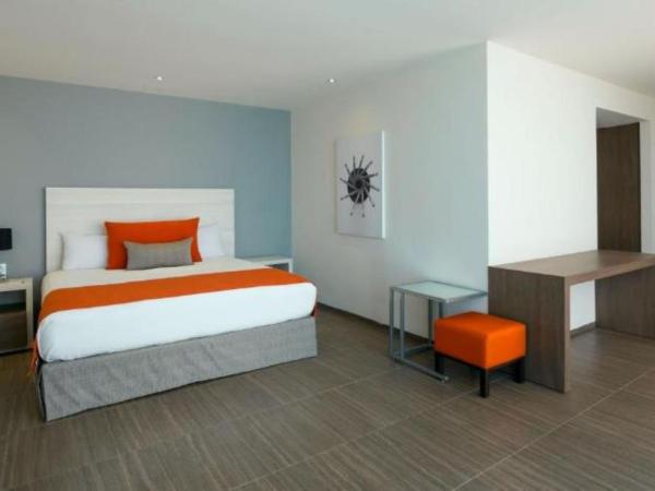 Real Inn Cancún : photo 2 de la chambre suite principale - vue sur lagon