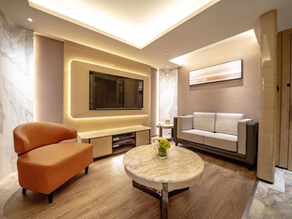 Hotel Golden Dragon : photo 1 de la chambre suite