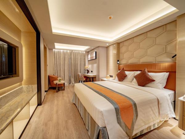 Hotel Golden Dragon : photo 6 de la chambre suite