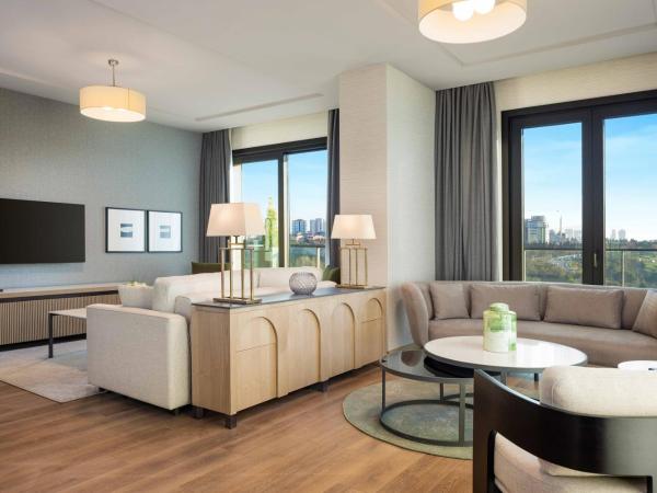 Movenpick Living Istanbul Camlivadi : photo 6 de la chambre penthouse royal