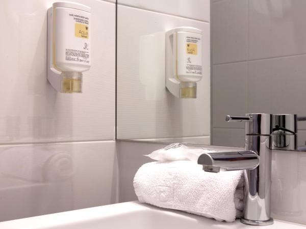 Hotel Plavi Plava Laguna : photo 5 de la chambre chambre classique avec balcon