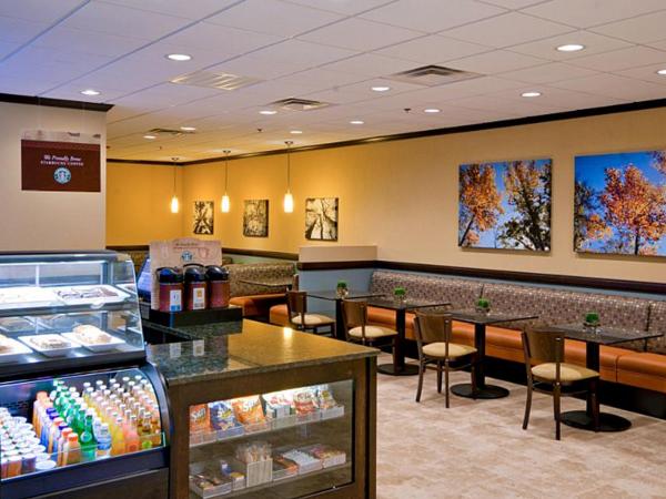 Wyndham Garden Oklahoma City Hotel & Confereance Ctr Near Airport, Fairgrounds Paycom & I40 : photo 10 de la chambre suite 1 chambre avec 2 lits doubles et canapé-lit - non-fumeurs