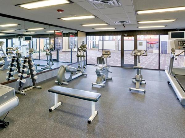 Wyndham Garden Oklahoma City Hotel & Confereance Ctr Near Airport, Fairgrounds Paycom & I40 : photo 9 de la chambre suite 1 chambre lit king-size avec canapé-lit - non-fumeurs