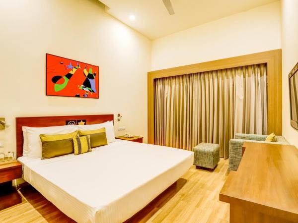 Lemon Tree Hotel Electronics City : photo 4 de la chambre suite exécutive