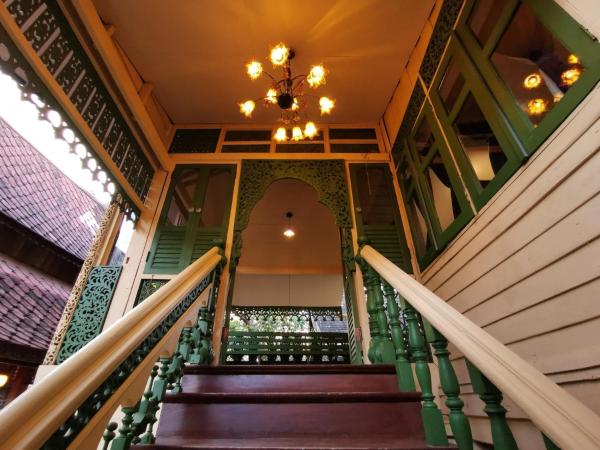 DONPIN8-Timeless House Chiang Mai : photo 4 de la chambre chambre lit king-size