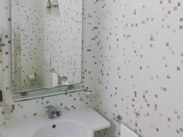 Residence Hotel Torino Uno : photo 8 de la chambre suite familiale