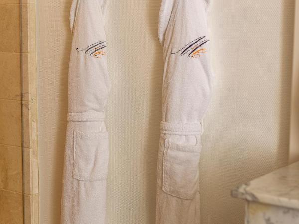 Mas de Capelou : photo 9 de la chambre chambre triple confort