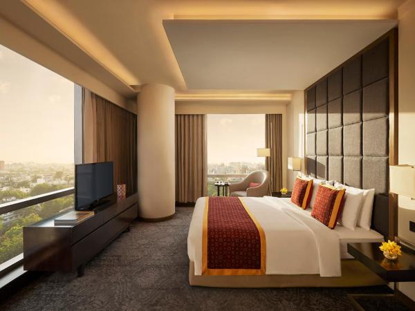 Hyatt Regency Ahmedabad : photo 4 de la chambre suite lit king-size