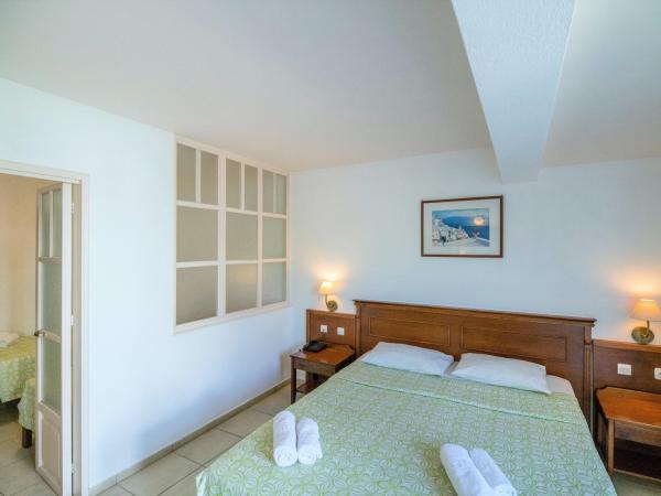 Semiramis Village Hotel : photo 4 de la chambre hébergement familial 2 pièces (2 adultes et 2 enfants de moins de 11 ans)