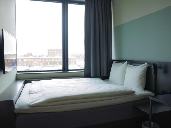 Comfort Hotel Västerås : photo 5 de la chambre petite chambre double - lit de 140 cm