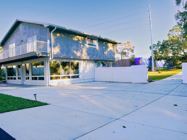 281 W Citrus : photo 1 de la chambre chambre familiale - vue sur jardin