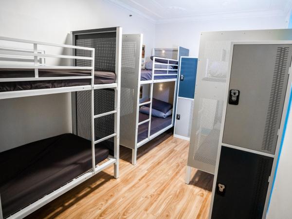 Mad Monkey Potts Point : photo 2 de la chambre lit dans dortoir mixte de 8 lits