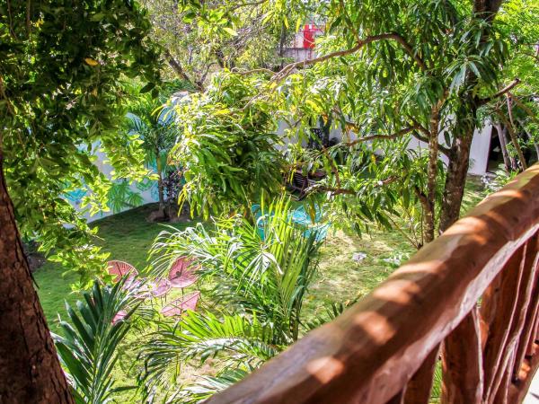 Corazon De Jade Tulum : photo 7 de la chambre room with one double bed with garden view balcony and private bathroom