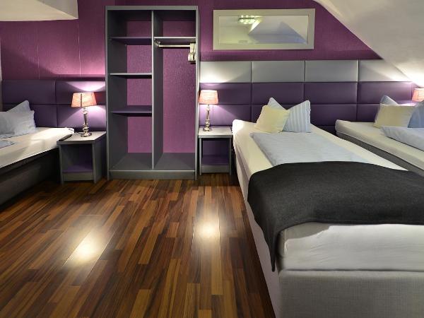 Hotel Am Wehrhahn : photo 3 de la chambre chambre triple