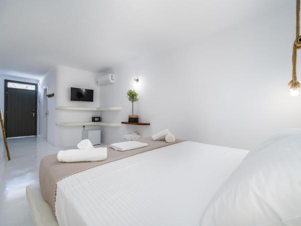Amethyst Luxury Suites Oia : photo 10 de la chambre suite troglodyte