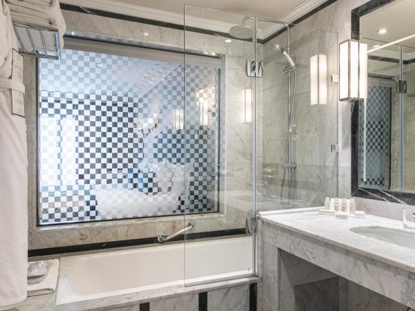 Le Casablanca Hotel : photo 1 de la chambre chambre supérieure – vue sur piscine et jardin