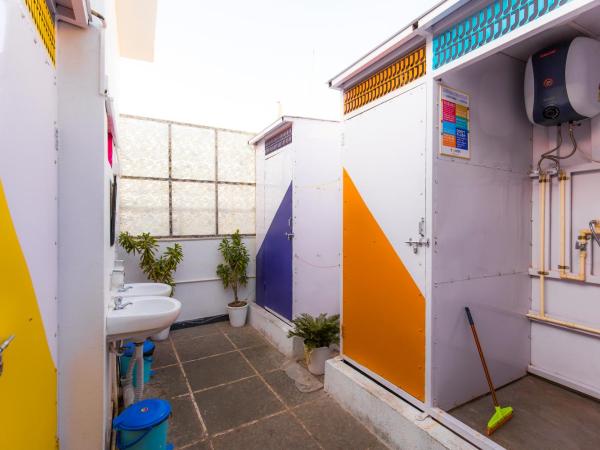 goSTOPS Udaipur : photo 6 de la chambre private double ac room with shared bathroom