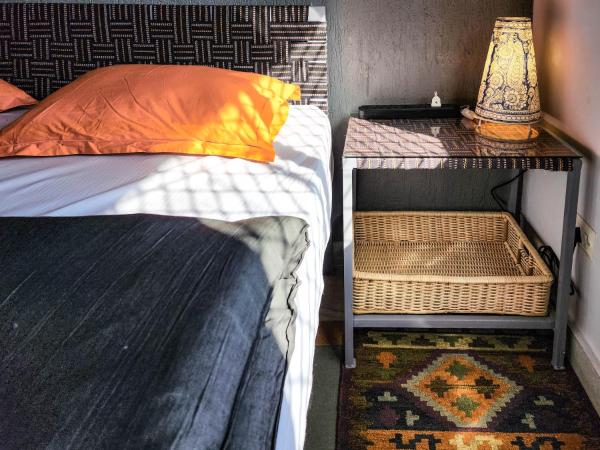 JHouse near Bhikaji : photo 9 de la chambre chambre double deluxe