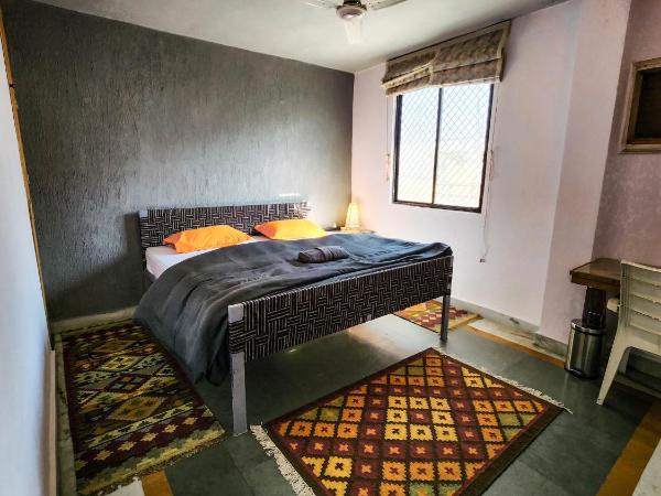 JHouse near Bhikaji : photo 4 de la chambre chambre double deluxe