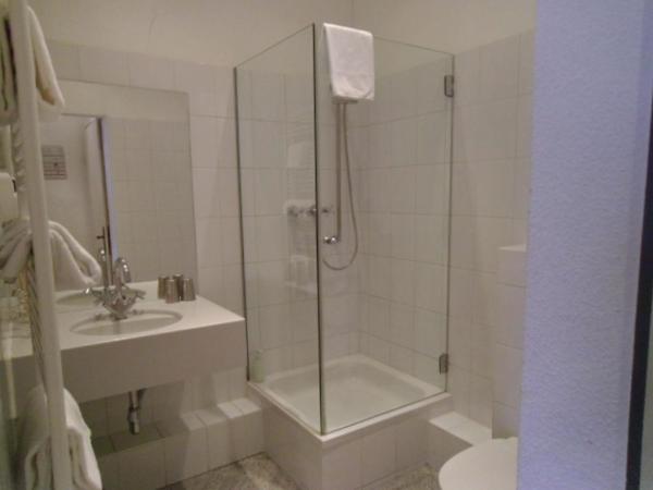 Kindl 's Low Budget : photo 2 de la chambre chambre lits jumeaux standard