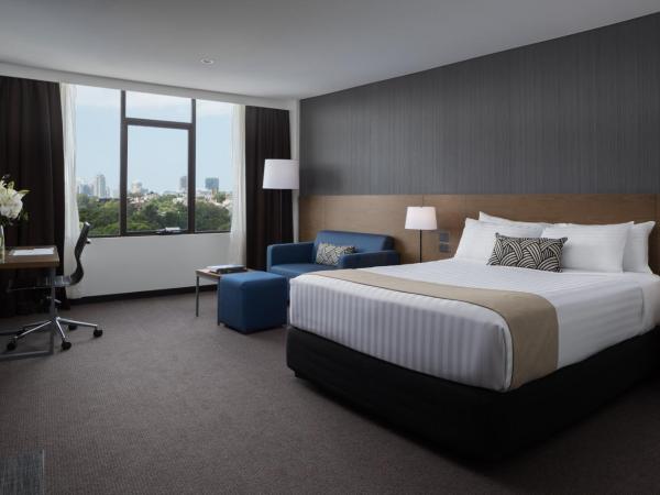 Rydges Camperdown : photo 5 de la chambre chambre supérieure lit queen-size