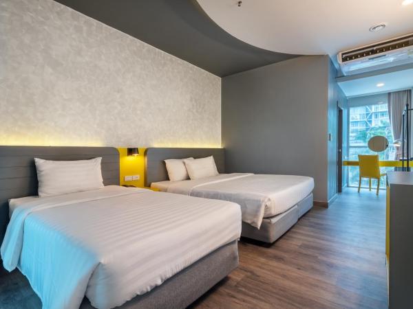 Qiu Hotel Sukhumvit SHA Plus : photo 1 de la chambre chambre triple deluxe