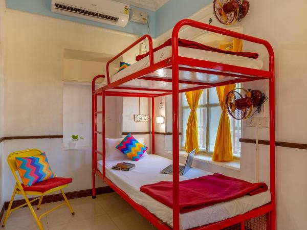 goSTOPS Kochi : photo 1 de la chambre bed in 6 bed female only ac dormitory room with ensuite bathroom