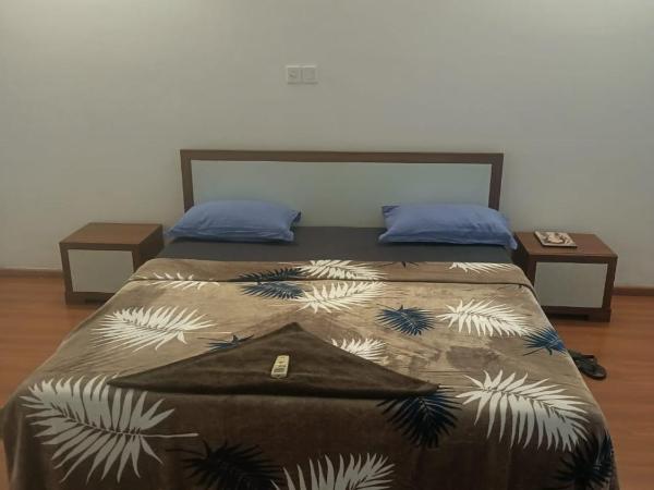 Royal Nest - Luxury Stay : photo 6 de la chambre chambre double deluxe avec balcon