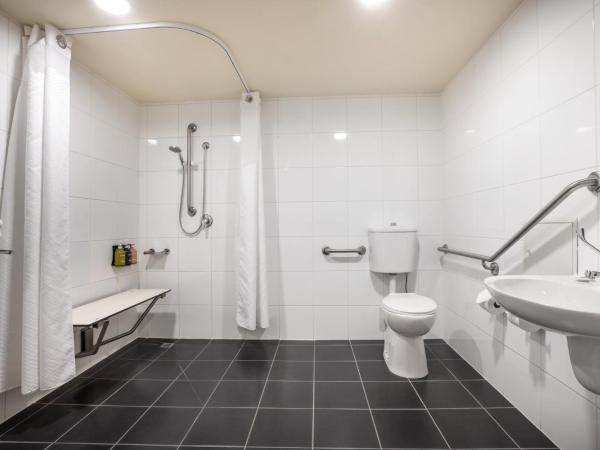 Holiday Inn Melbourne Airport, an IHG Hotel : photo 6 de la chambre hébergement standard avec 1 lit queen-size - accessible aux personnes à mobilité réduite