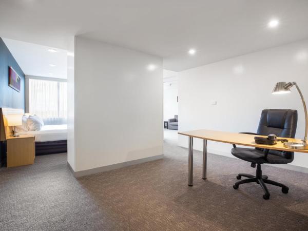 Holiday Inn Melbourne Airport, an IHG Hotel : photo 7 de la chambre suite exécutive - non-fumeurs 