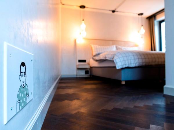 The Lubo - self check-in : photo 2 de la chambre chambre double design et kitchenette