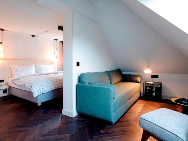 The Lubo - self check-in : photo 8 de la chambre chambre double design supérieure et kitchenette