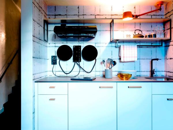 The Lubo - self check-in : photo 7 de la chambre chambre double design supérieure et kitchenette